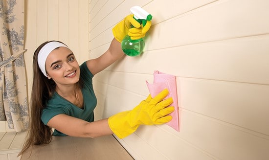 Come lavare i muri di casa in modo economico